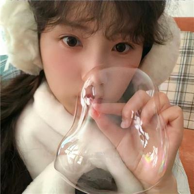 艳阳春色